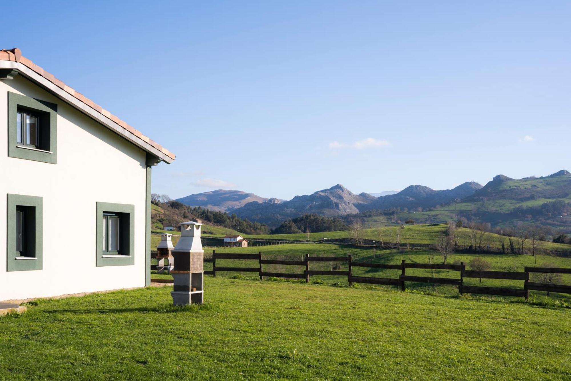 Apartamentos Alto Ubiro Lierganes Bagian luar foto