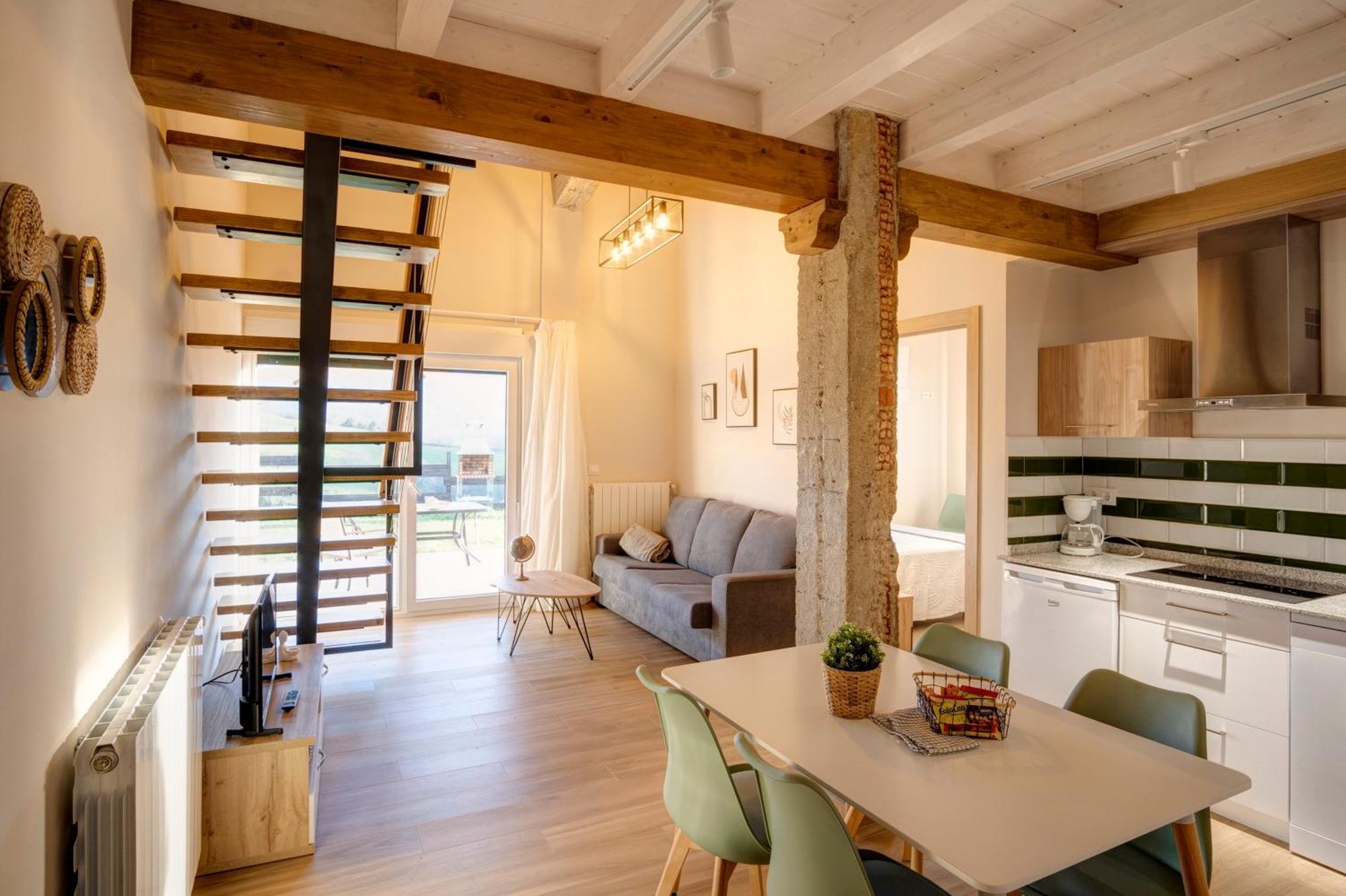 Apartamentos Alto Ubiro Lierganes Bagian luar foto