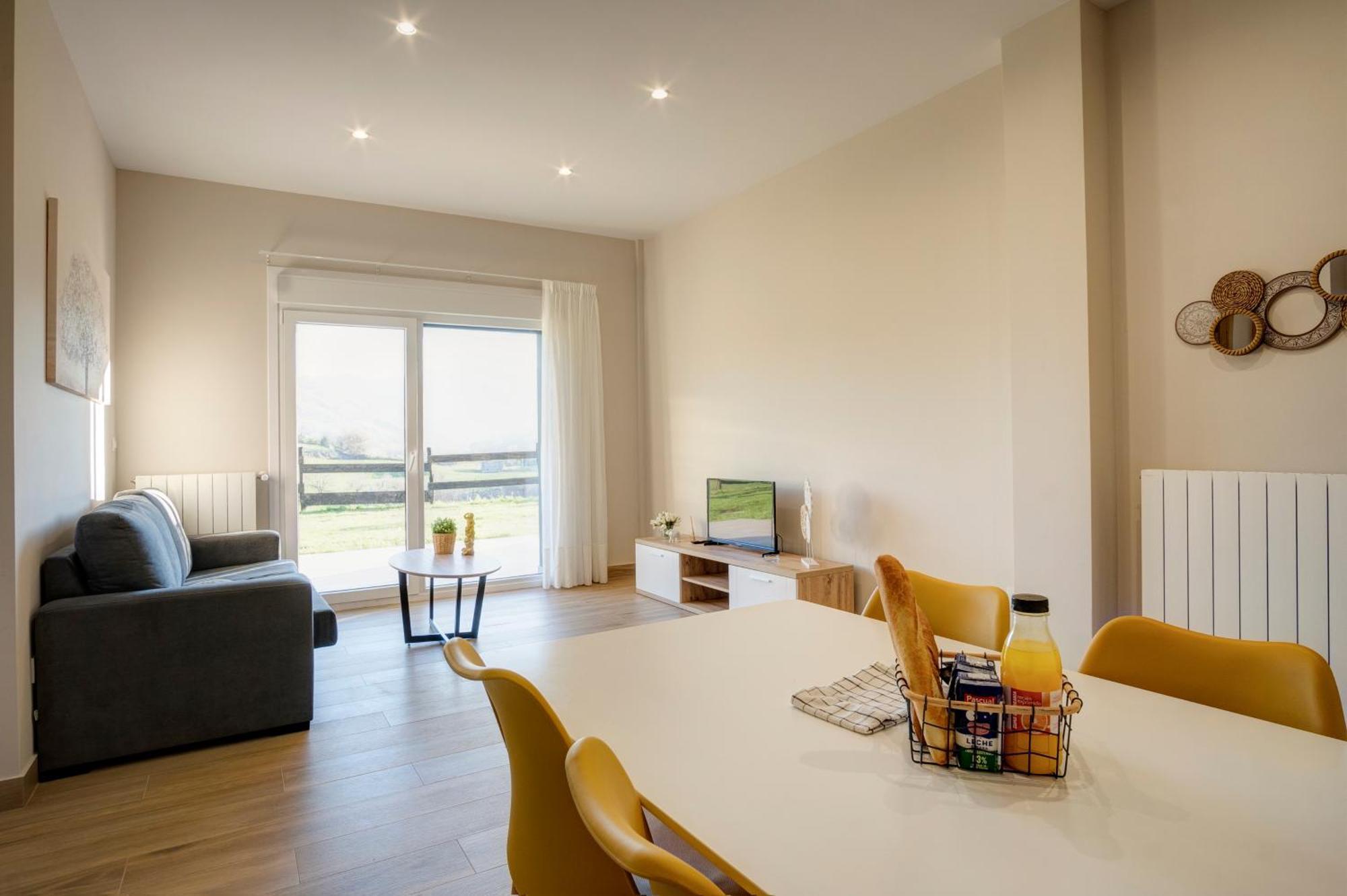 Apartamentos Alto Ubiro Lierganes Bagian luar foto